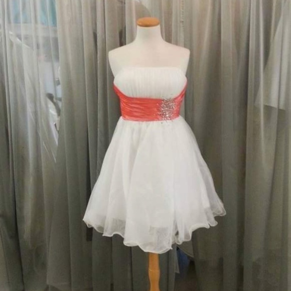NWT JJ’S House Dress Babydoll Prom Gown Strass Organza Strapless Ruched Size S - Picture 2 of 16